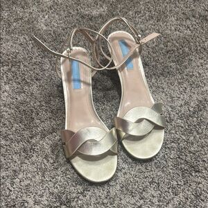 Draper James Gold Ankle Strap Sandals with Open Toe